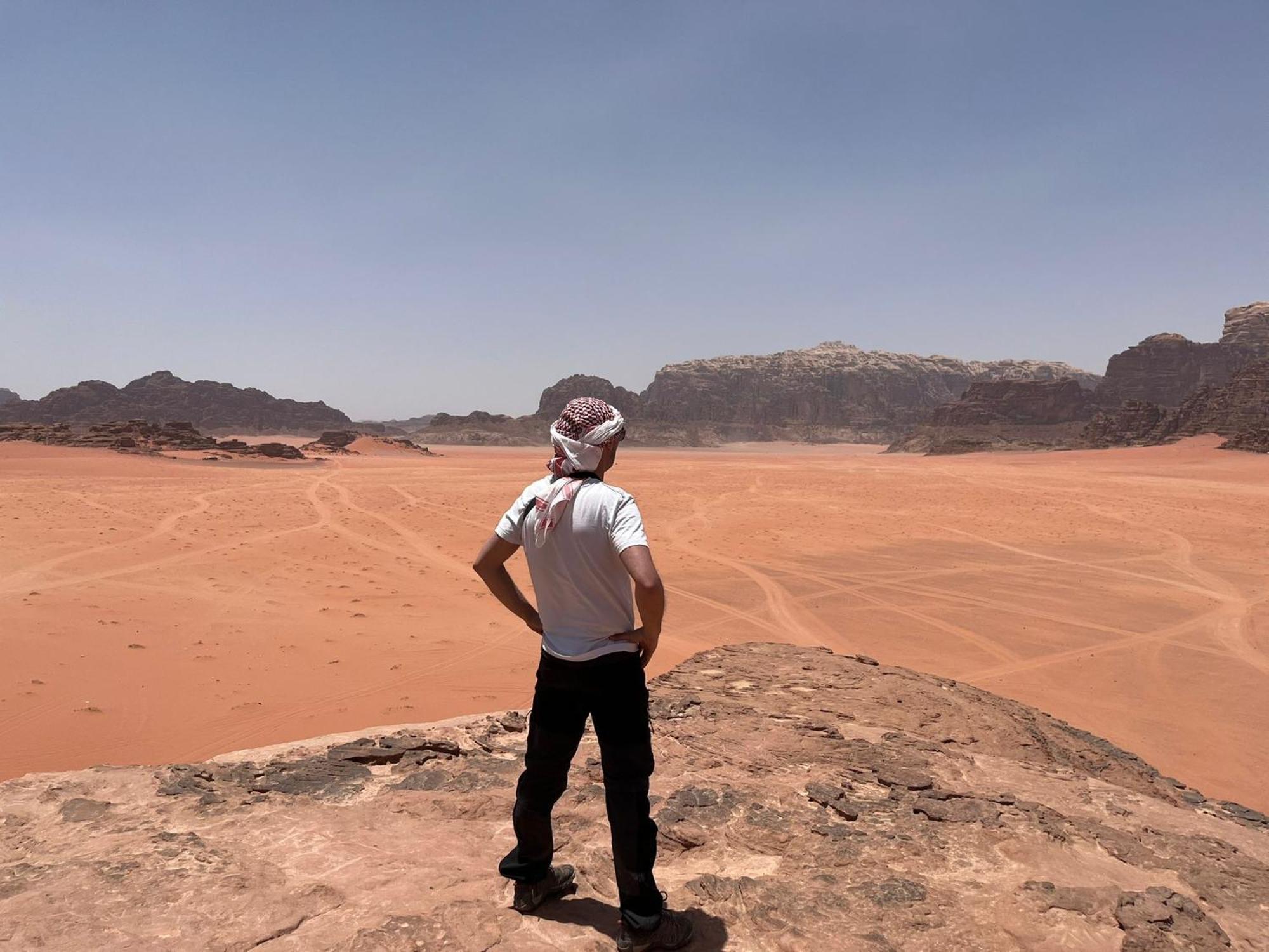 Bedouin Holidays Camp And Jeep Tours وادي رم المظهر الخارجي الصورة